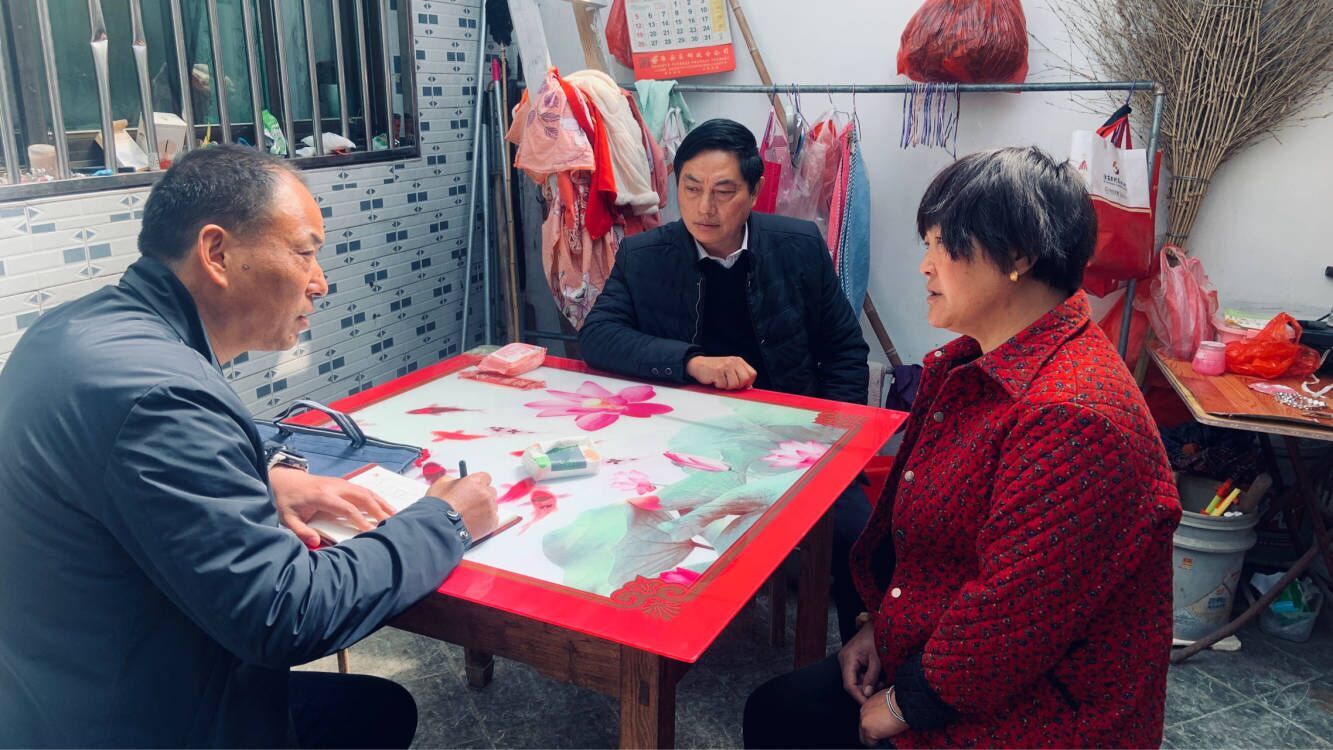 农场公司工会开展防返贫动态监测走访排查